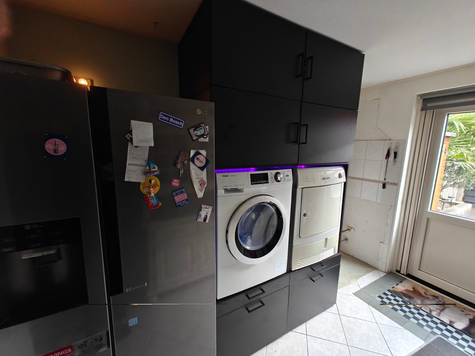 Kast WASHING