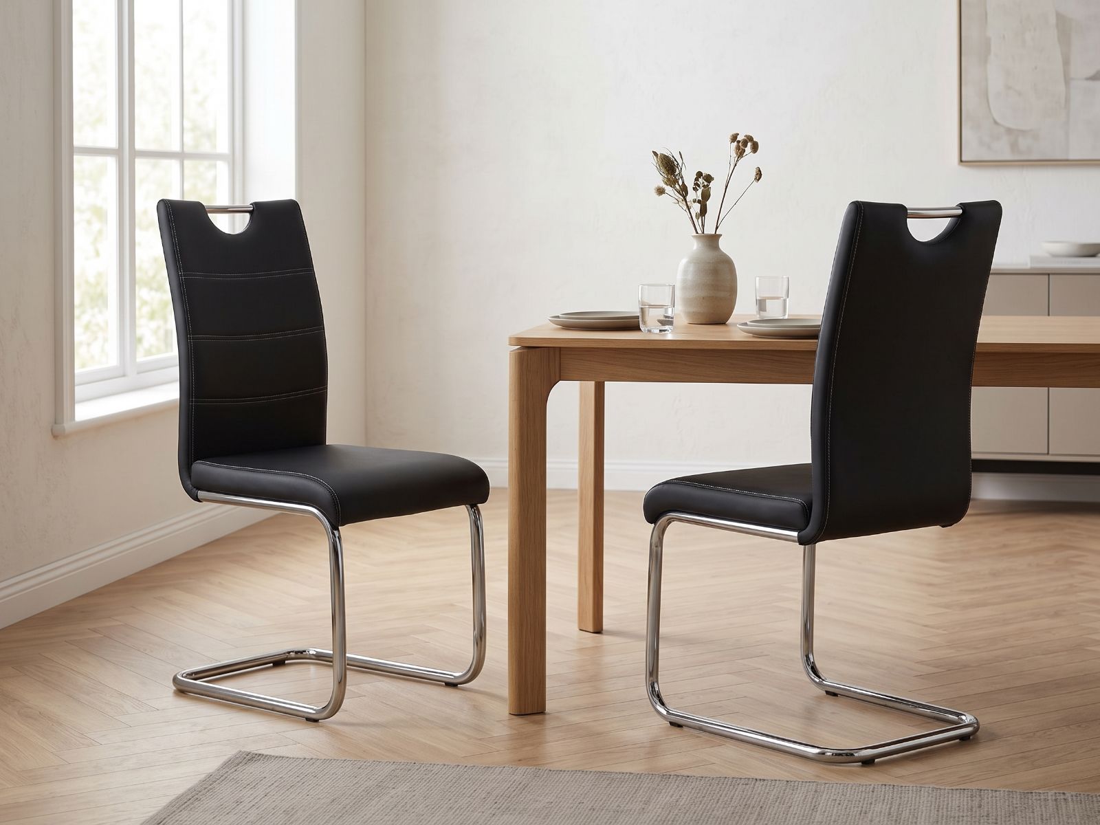 Set van 4 stoelen ELIA PU zwart