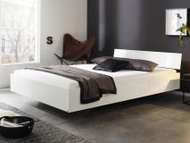 Bed IXANA 120x200 cm hoogglans wit met hoofdeinde